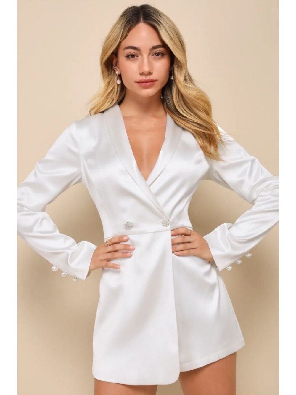 Lulus Regal Aura White Satin Long Sleeve Blazer Romper Women's Size Medium NWT!